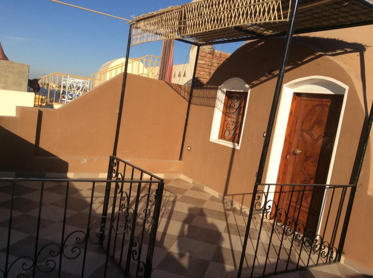 The Brown House Apartment Луксор Екстериор снимка