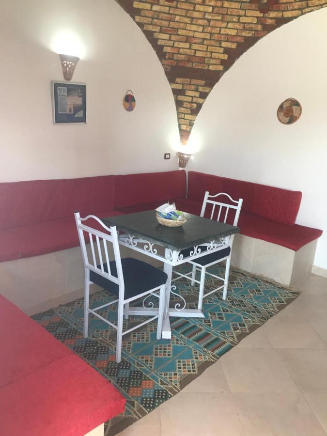 The Brown House Apartment Луксор Екстериор снимка
