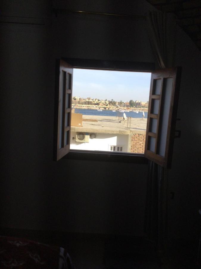 The Brown House Apartment Луксор Екстериор снимка