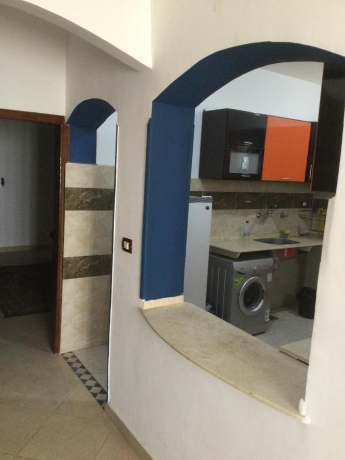 The Brown House Apartment Луксор Екстериор снимка